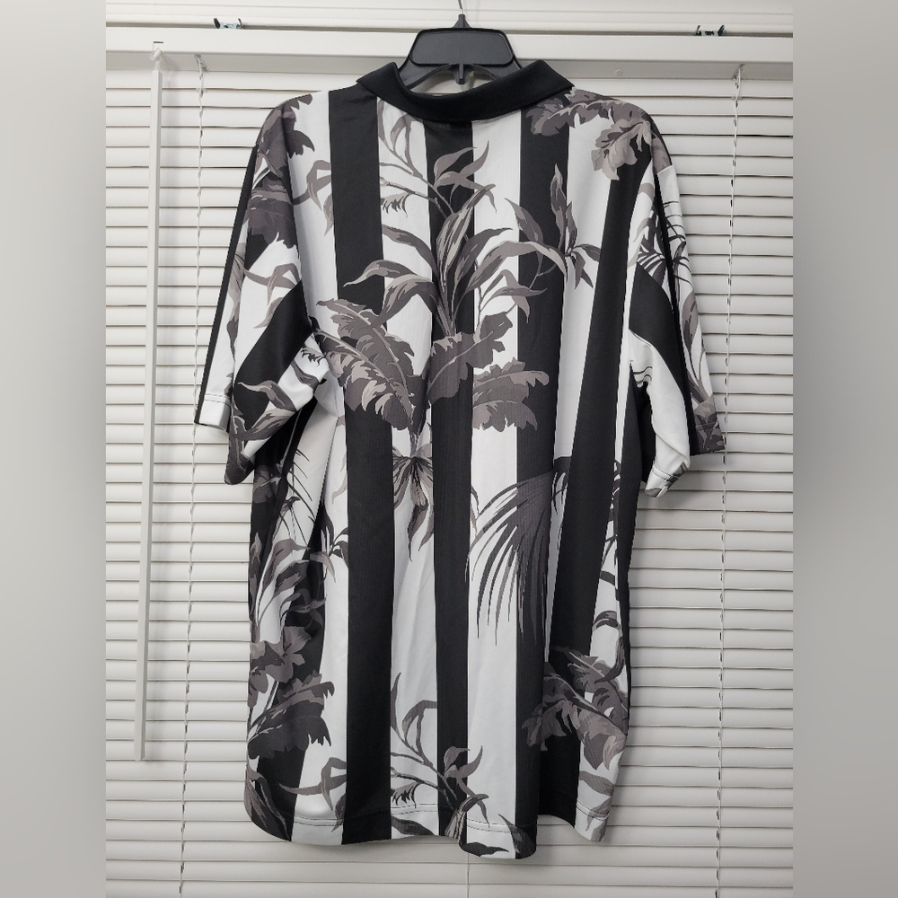 Nike t shirt - Picture 5 of 5